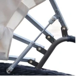 Lit De Jardin Avec Auvent Résine Tressée Noire Velass 5 Lit De Jardin Avec Auvent Résine Tressée Noire Velass -Mobilier De Jardin Soldes lit de jardin avec auvent resine tressee noire velass 3666722560061 384425